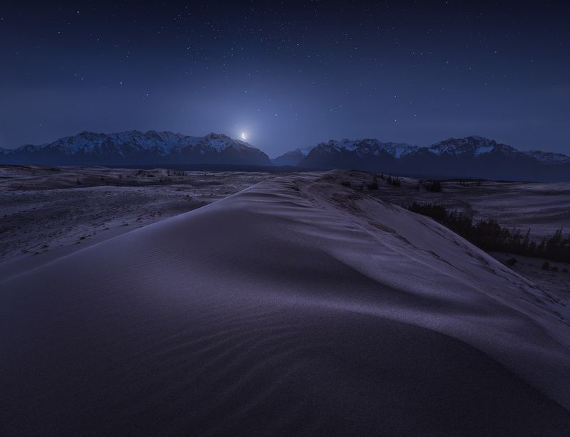 забайкалье, чара, пустыня, чарская пустыня, бархан, дюна, ночь, сумерки, луна, чарские пески Сумерки в пустынеphoto preview