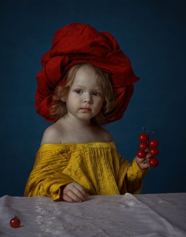 Girl with tomatoes