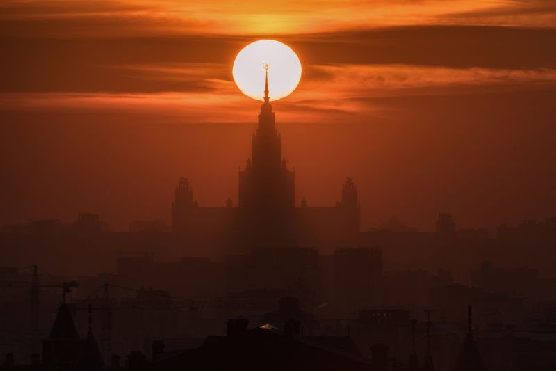 sunset sun fireball architecture skyscrapers moscow cityscape city russia москва  Fireball above the MSUphoto preview