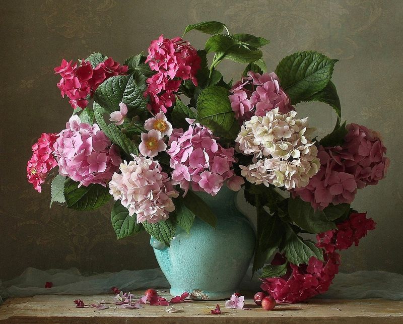 натюрморт, цветы, гортензии, лето, марина филатова, букет с цветами Цветут гортензии в садуphoto preview