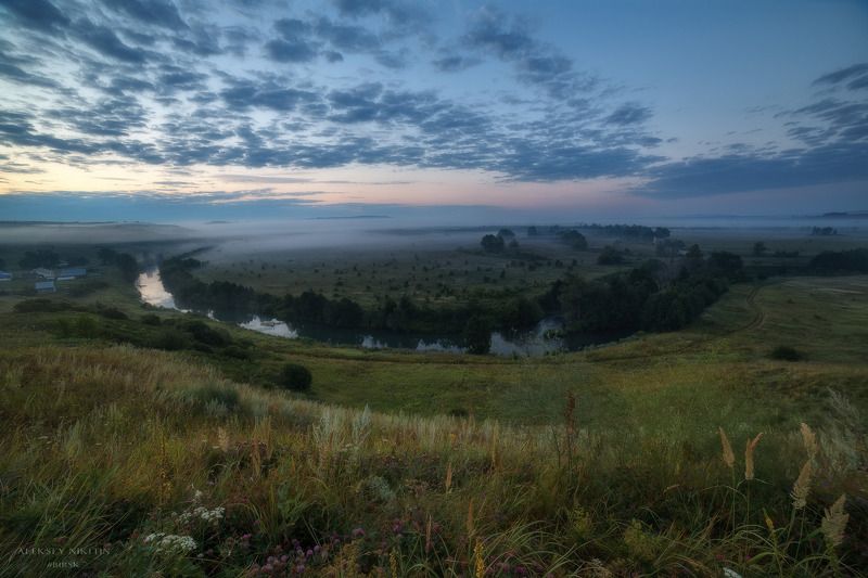 река Бирь на рассвете