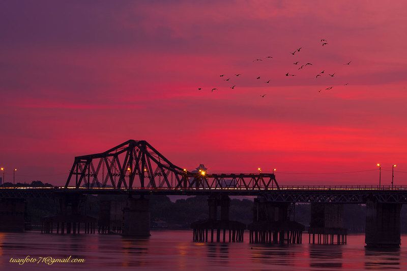 Long Biên Birdge sunset