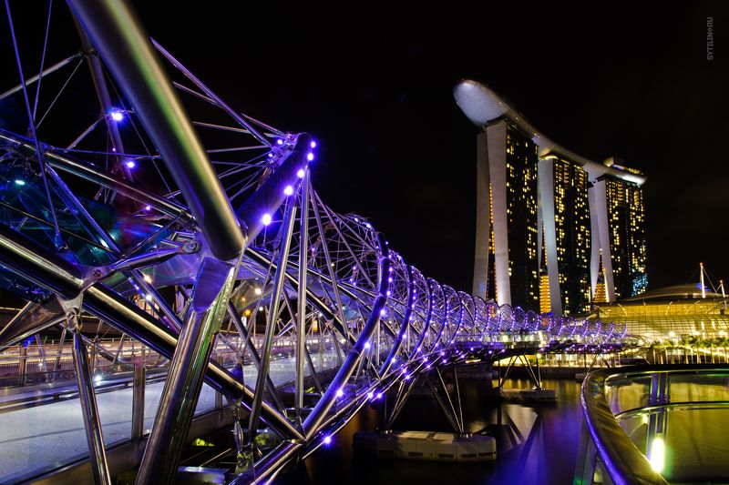 Ночной Marina Bay Sands. Сингапур