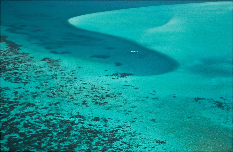 мальдивы, самолет, океан мальдивская бирюзаphoto preview