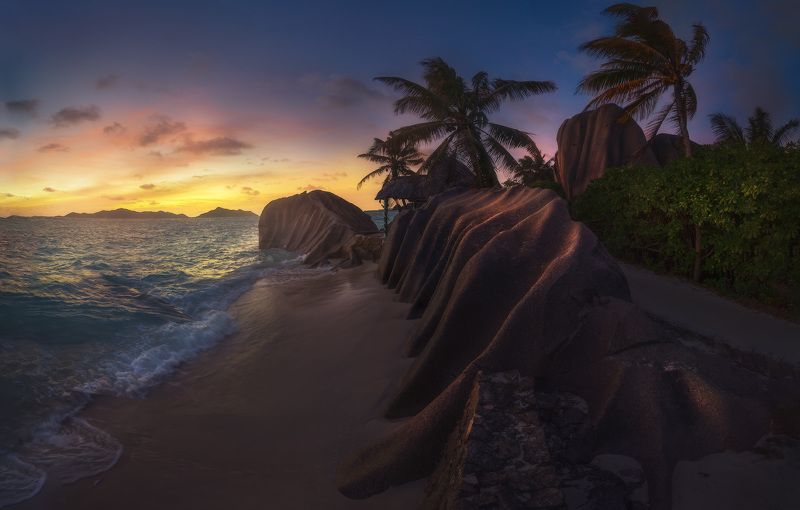 сейшельскиеострова, ладиг, сейшелы, seychelles, ladigue, океан Вечер у пальмphoto preview