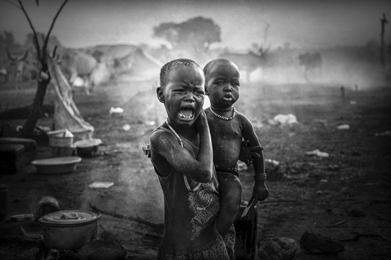 child,people,children,kids,boy,kid,africa,person,people,urban,woman,light,low key,low-key,girl,dark,fog,shadow,mundari,dinka,southsudan,sudan,tribal,tribe,africa,afrika,horns,sunset,sunrise,war,cattle,animal,nature,horn,wild,horned,cow,rural,south_sudan,c Crying child Mundari,South Sudanphoto preview