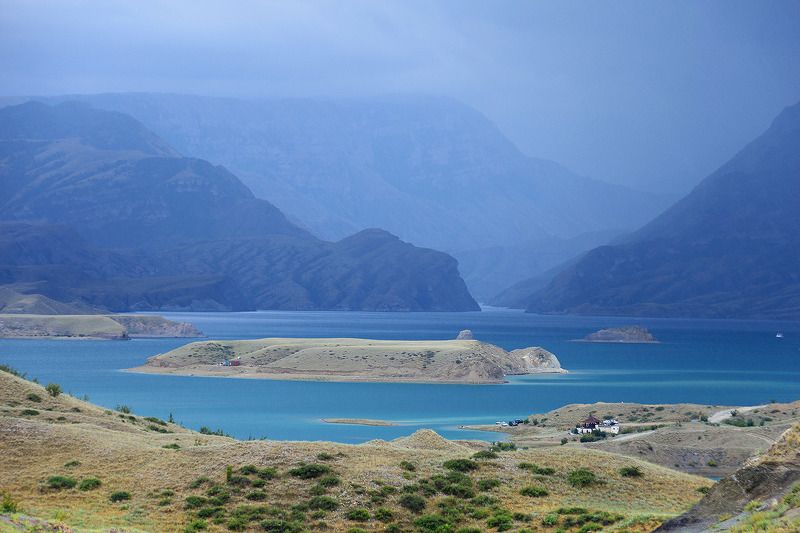 кавказ, дагестан, чиркей, горы, остров Чиркейское водохранилищеphoto preview