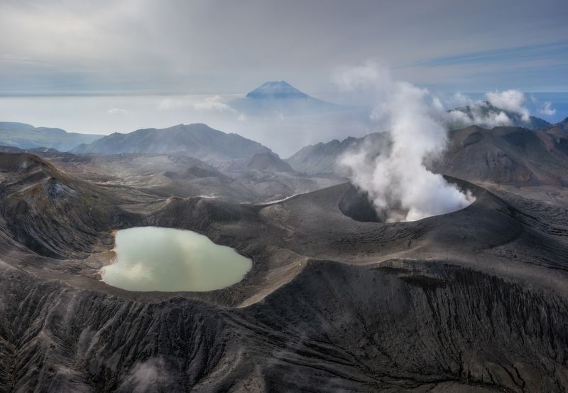 парамушир, курилы Полет над вулканом Эбеко. Парамушир.photo preview