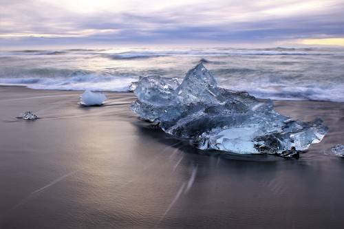 Ледяные алмазики побережья океана