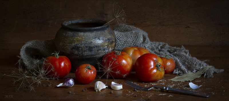 Натюрморт с помидорами