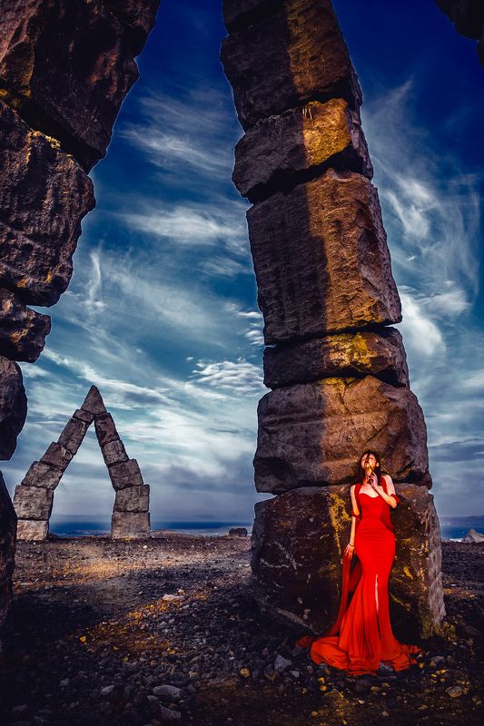 woman, portrait, fashion, beauty, outdoors Trust in dreams, for them is hidden the gate to eternityphoto preview