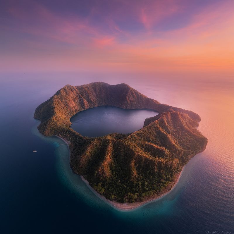Sumbawa Satonda  island sunrisephoto preview