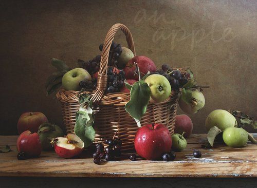 Яблоки и корзинки