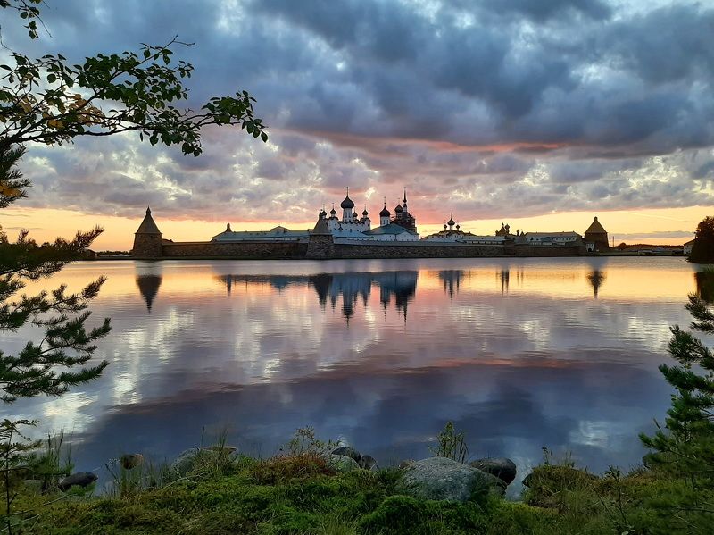 Спасо Преображенский Соловецкий монастырь закат