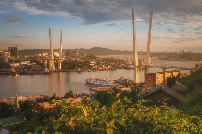 Золотой мост на закате. Владивосток. Три фото одного заката