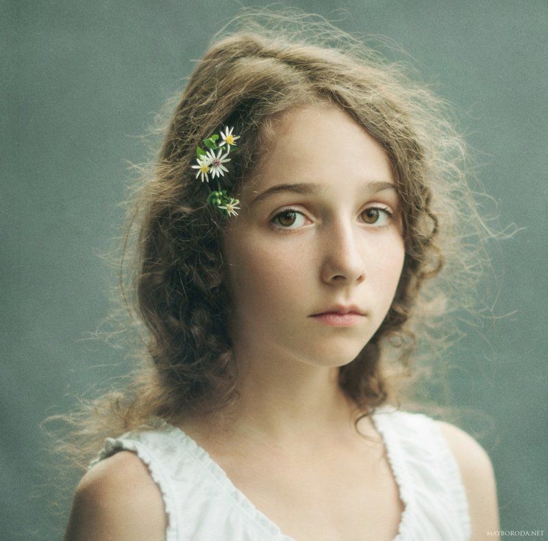 Girl, Mayboroda, Photo, Portrait Autumn Flowersphoto preview