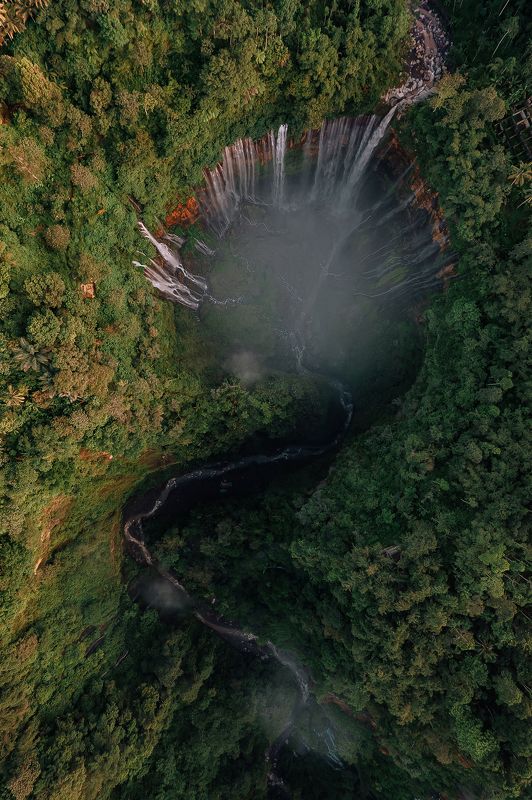 Водопад Tumpak Sewu / Indonesia
