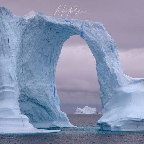 Ice Studies. Scoresby Sund, Greenland.## 31-36