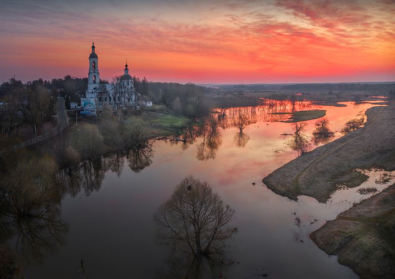 Разлив в Филипповском