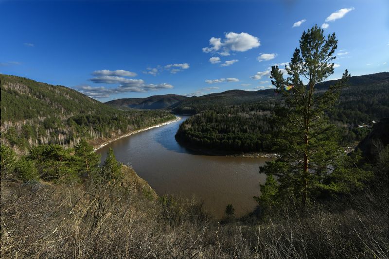 Манит реку. Река Мана. Река Манингури. Красноярское водохранилище Беллык.