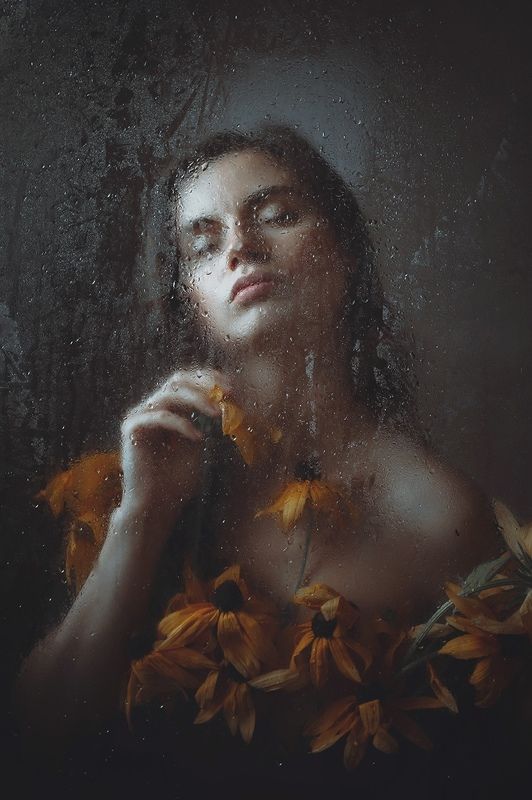 Автопортрет с цветами