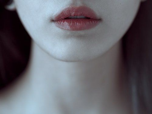 Her lips