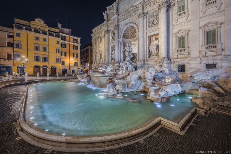 La fontana di Trevi, Roma