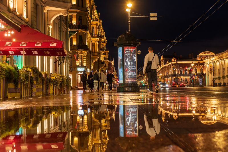 Питерская улица после дождя