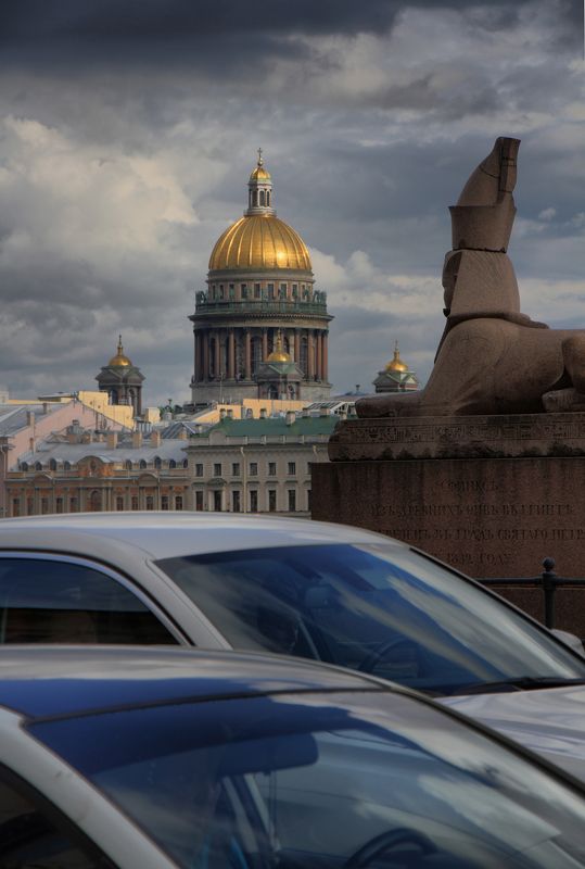 Ленинградские облака над Санкт-Петербургом