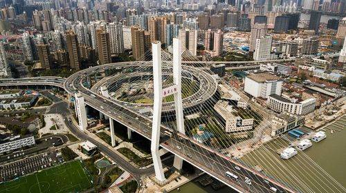 Spanning Horizons: Nan Pu Bridge and the Thriving Metropolis of Shanghai
