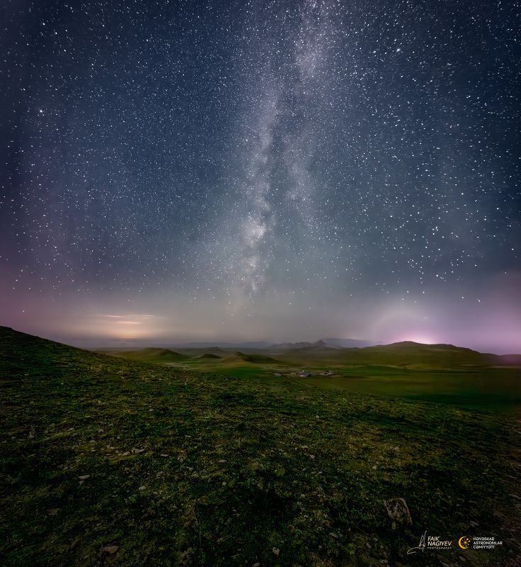 Milky Way above the green desert