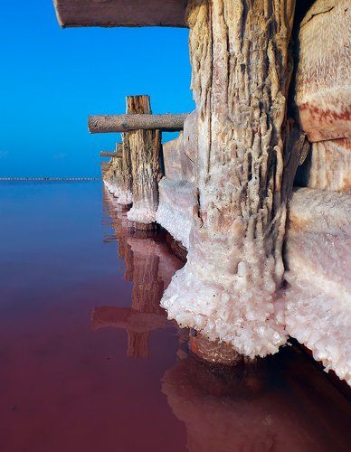 Pro контрасты солёного Крымского озера