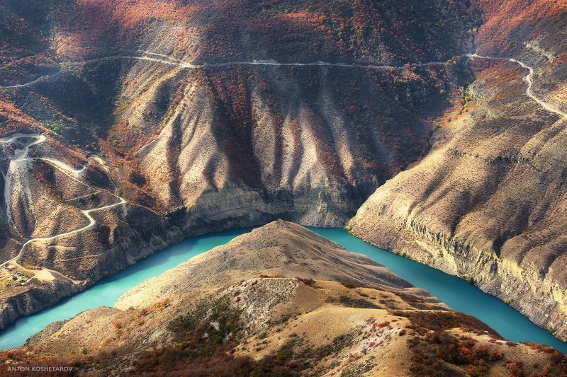 Вид на Сулакский каньон