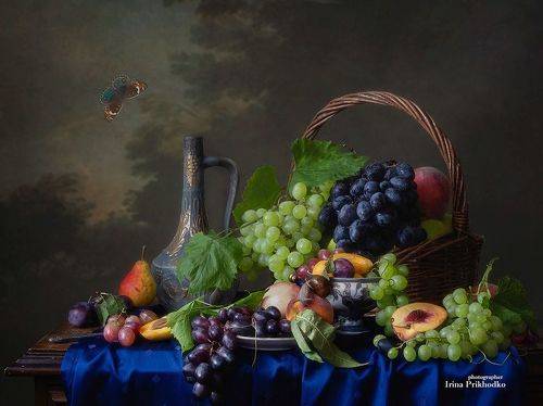 Натюрморт с фруктами в стиле Ренессанс