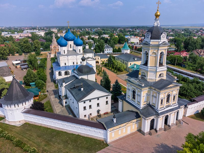 Высоцкий монастырь в Серпухове