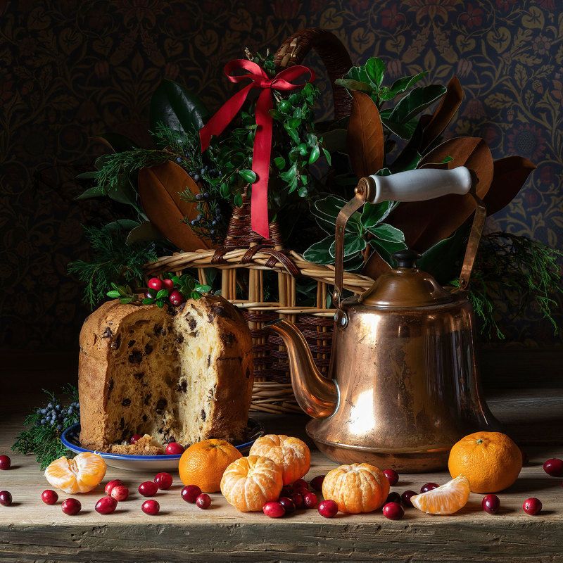 Panettone with Mandarins and Cranberries