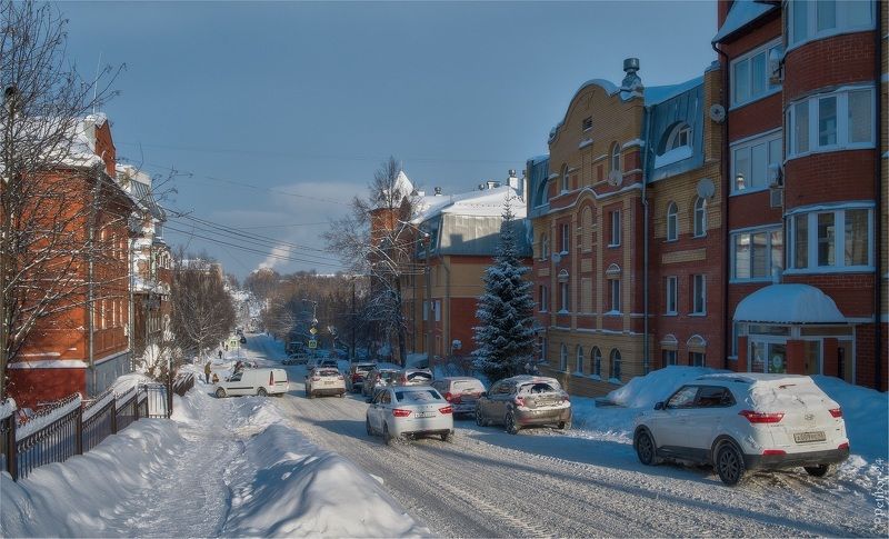 Зима в губернском городе.