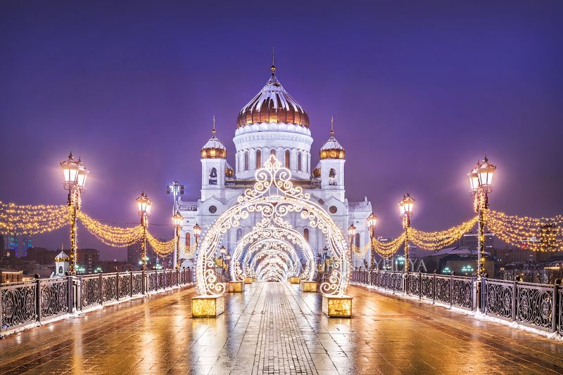 Храм Христа Спасителя и Патриарший мост, Москва