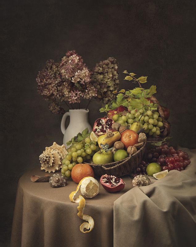 Цветочно-фруктовый голландский натюрморт