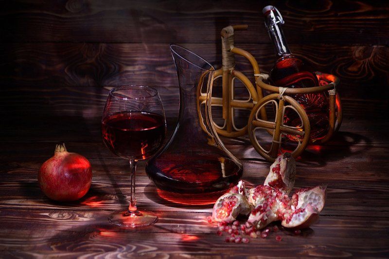 Про гранатовое вино и ночные тени...photo preview