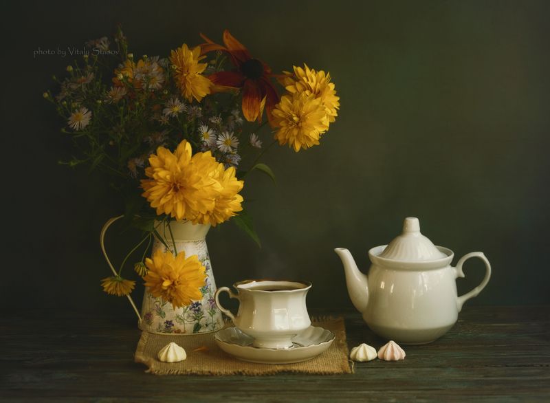 Цветы и чай