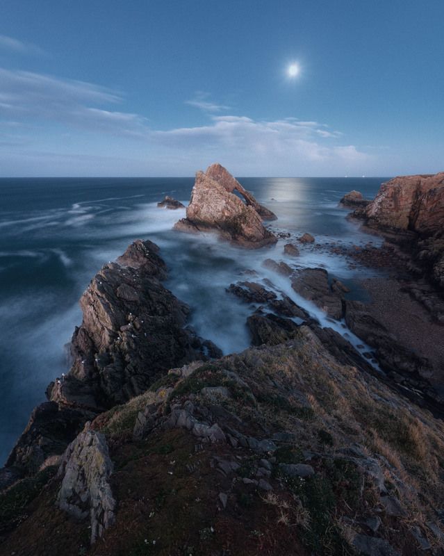 Bow Fiddle Rock in the moonlight