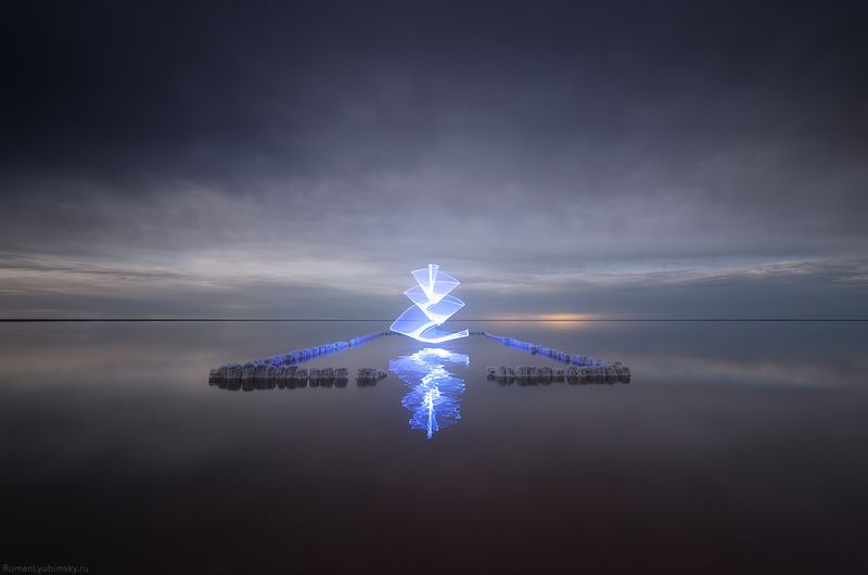 Световые иероглифы озера Эльтон