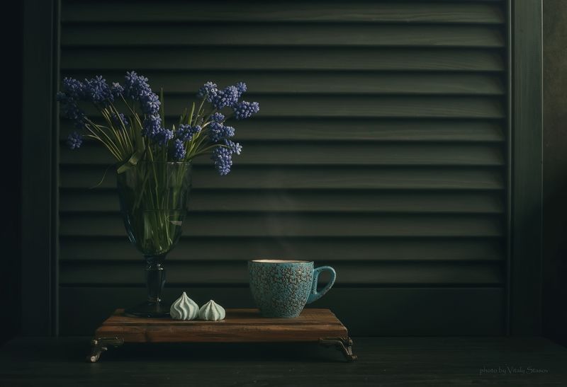 Весна, цветы и кофе