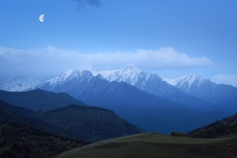 Раннее утро в горах Ингушетии