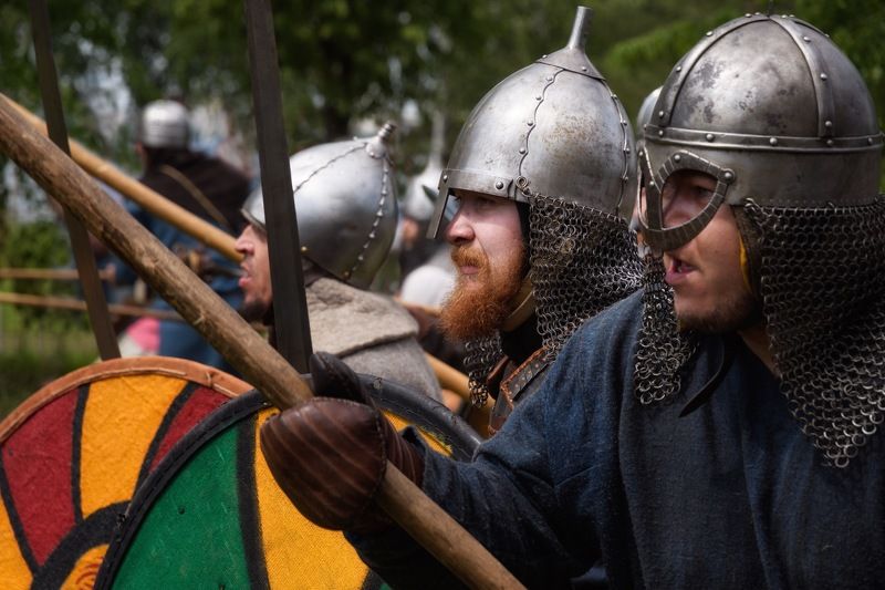 Воины: реконструкция битвы средневековых дружин