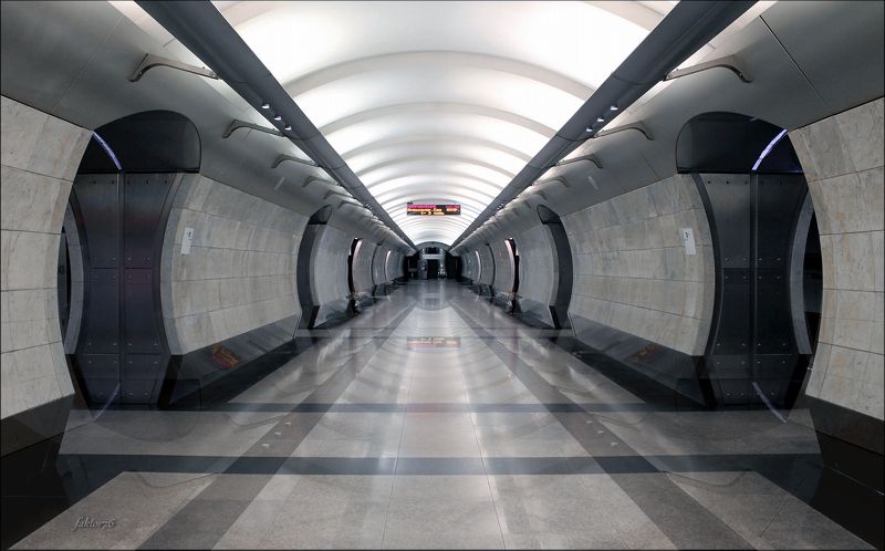 станция метро Международная Москва