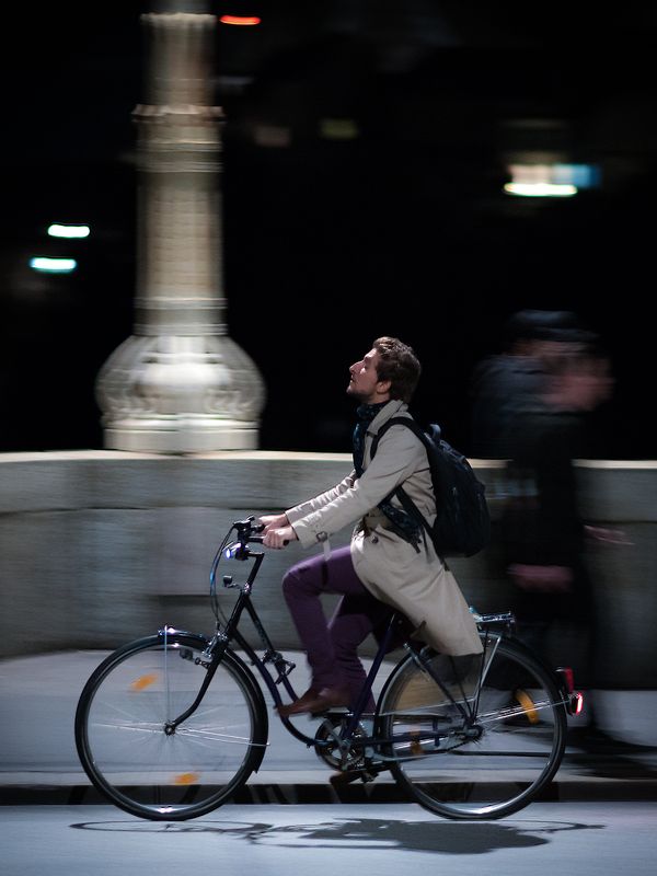 bicycle, night, street, streetphotography, stranger, bike Poetphoto preview