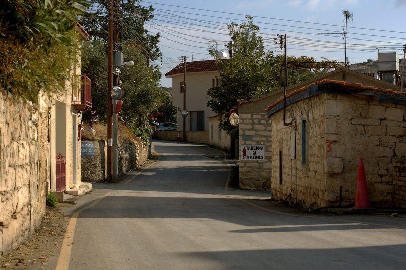 кипр, раннее, утро, деревушка, неподалеку, от, лимассола Ранним утром в Кипрской деревушкеphoto preview