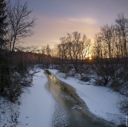 Зимний вечер на реке Воря